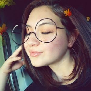 Meet your Posher, Erika